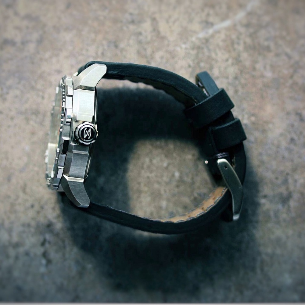 Szanto 5104 Series Diver